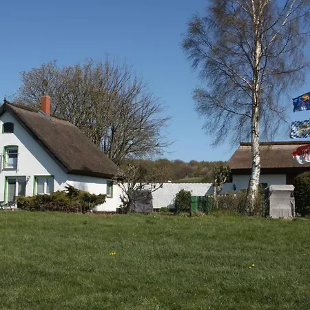 Hof Seelvitz - Ferienhaus Svanvithe * Zirkow